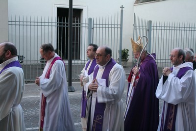 Processione e ingresso dei presbiteri di Carpenedo