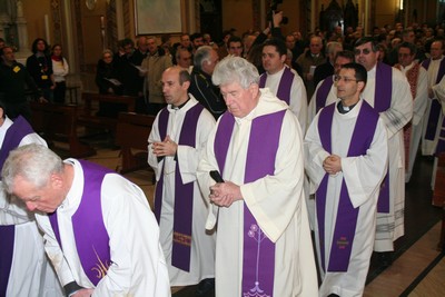 Processione e ingresso dei presbiteri di Carpenedo