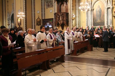Processione e ingresso dei presbiteri di Carpenedo