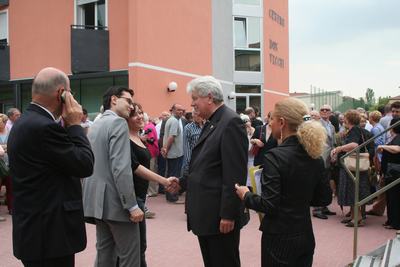 Un momento durantw l'inaugurazione del Centro don Vecchi ter