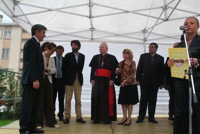 Un momento durantw l'inaugurazione del Centro don Vecchi ter