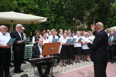 Un momento durantw l'inaugurazione del Centro don Vecchi ter