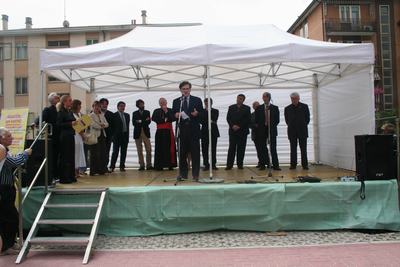 Un momento durantw l'inaugurazione del Centro don Vecchi ter