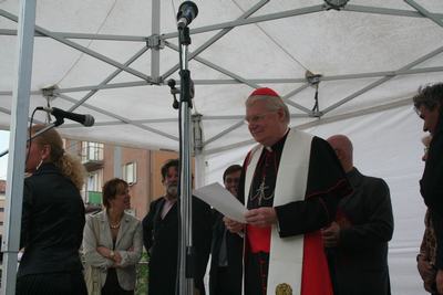 Un momento durantw l'inaugurazione del Centro don Vecchi ter