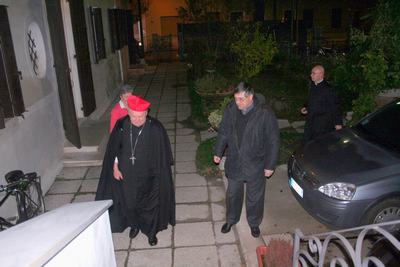 L'arrivo del Patriarca per la Santa Messa della Carità