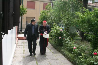 Il Patriarca incontra i volontari della parrocchia