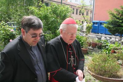 Il Patriarca incontra i volontari della parrocchia